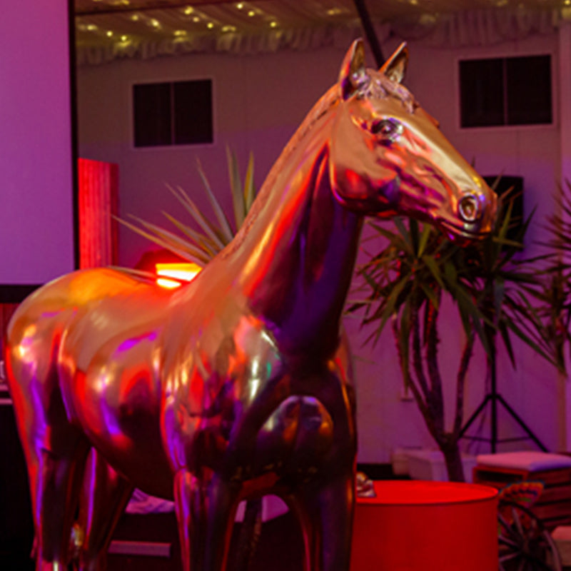 Horse Fibreglass Gold 51kg