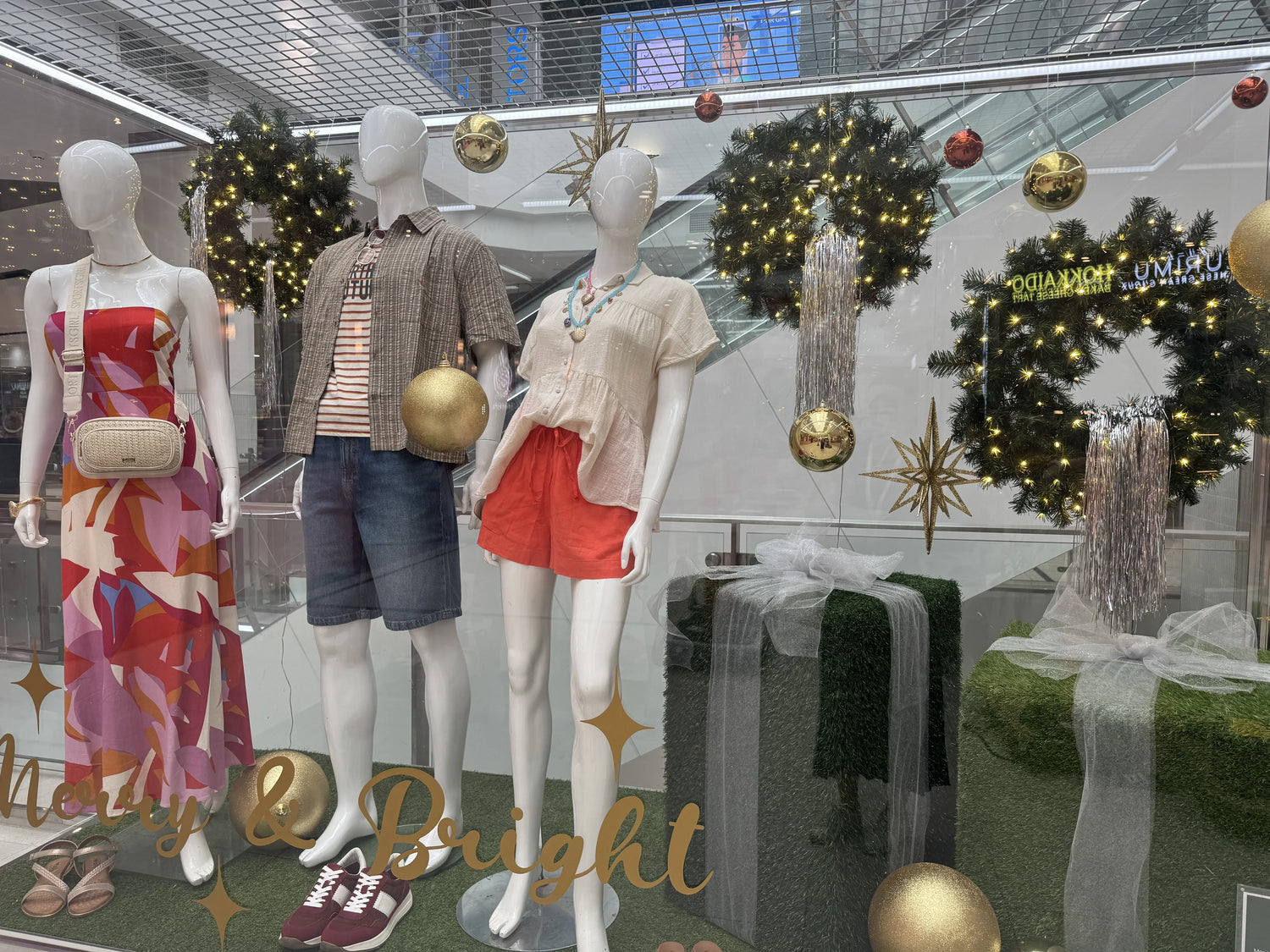 Merry & Bright - Australia Fair